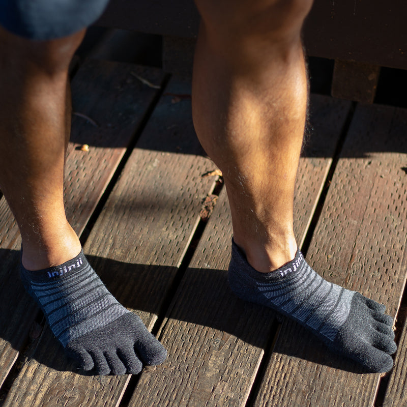 Injinji Men's Lightweight No-Show Merino Toe Socks {INJ-261610}