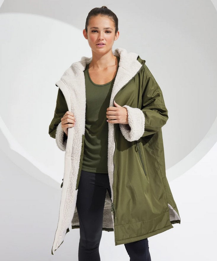 Adult TriDri Insulated ¾ Length All-Weather Changing Robe Coat {TR800}